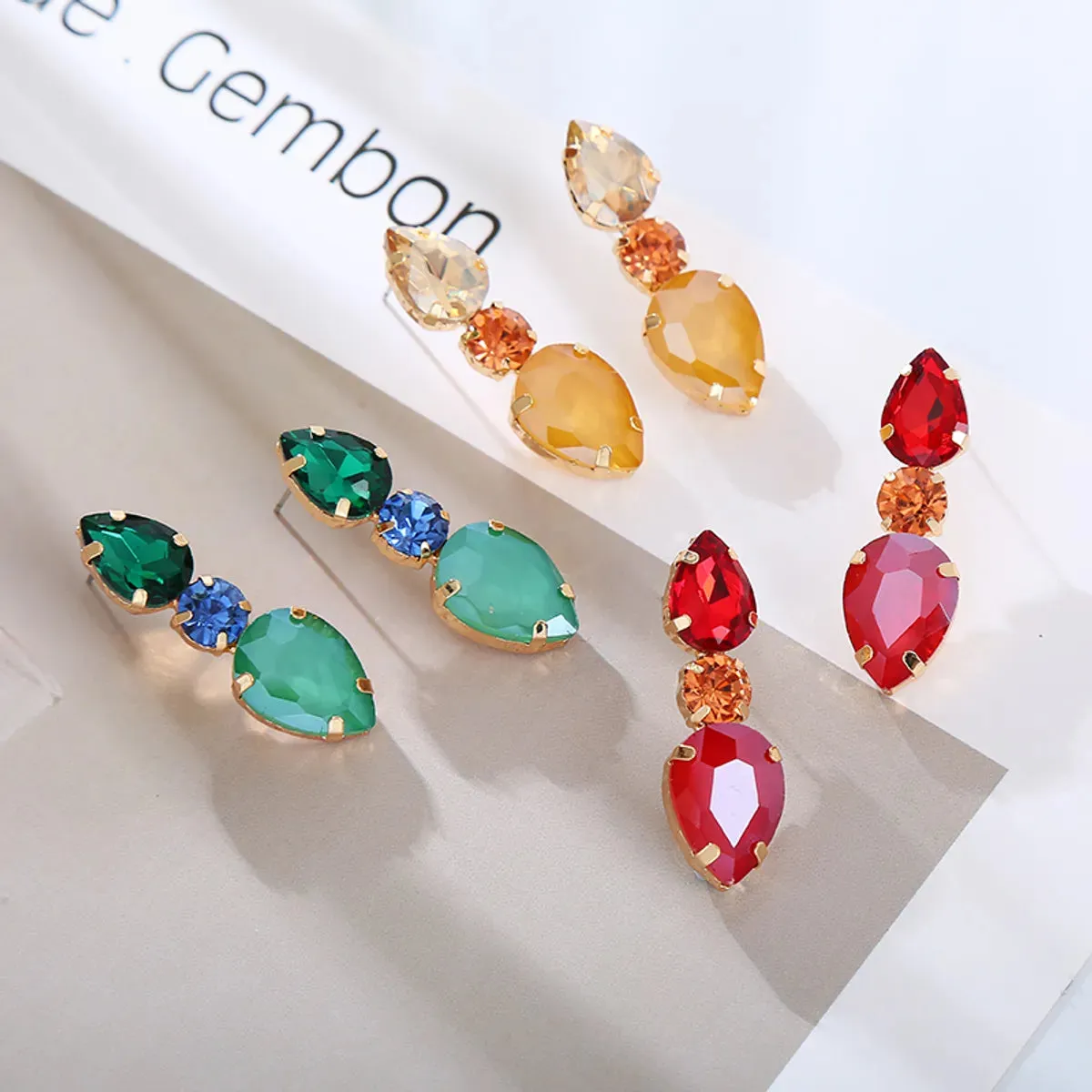 1 Pair Elegant Water Droplets Plating Inlay Rhinestone Rhinestones Gold Plated Ear Studs