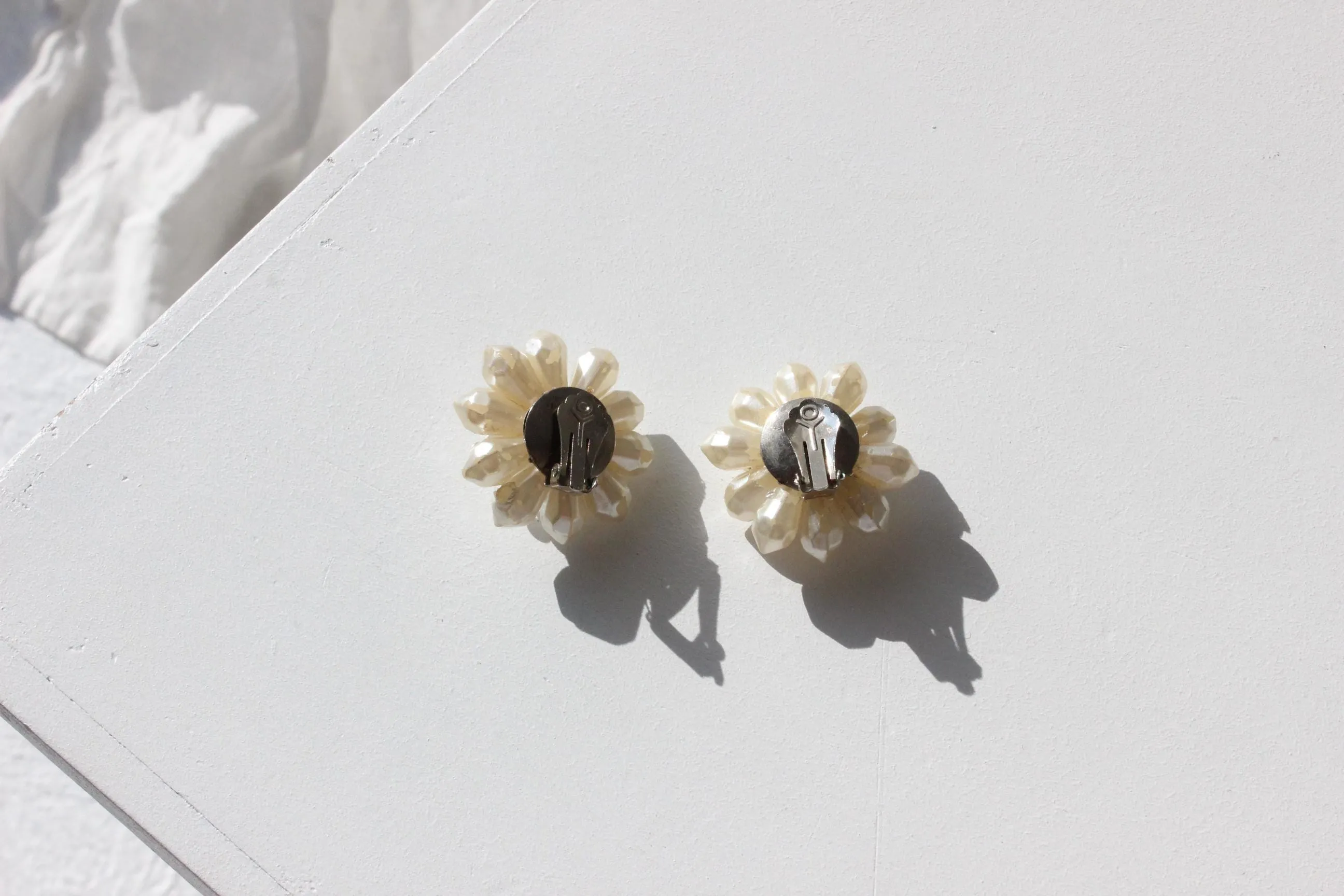 60s Baroque Pearl 'Flower' Cluster Clip On Wedding Earrings