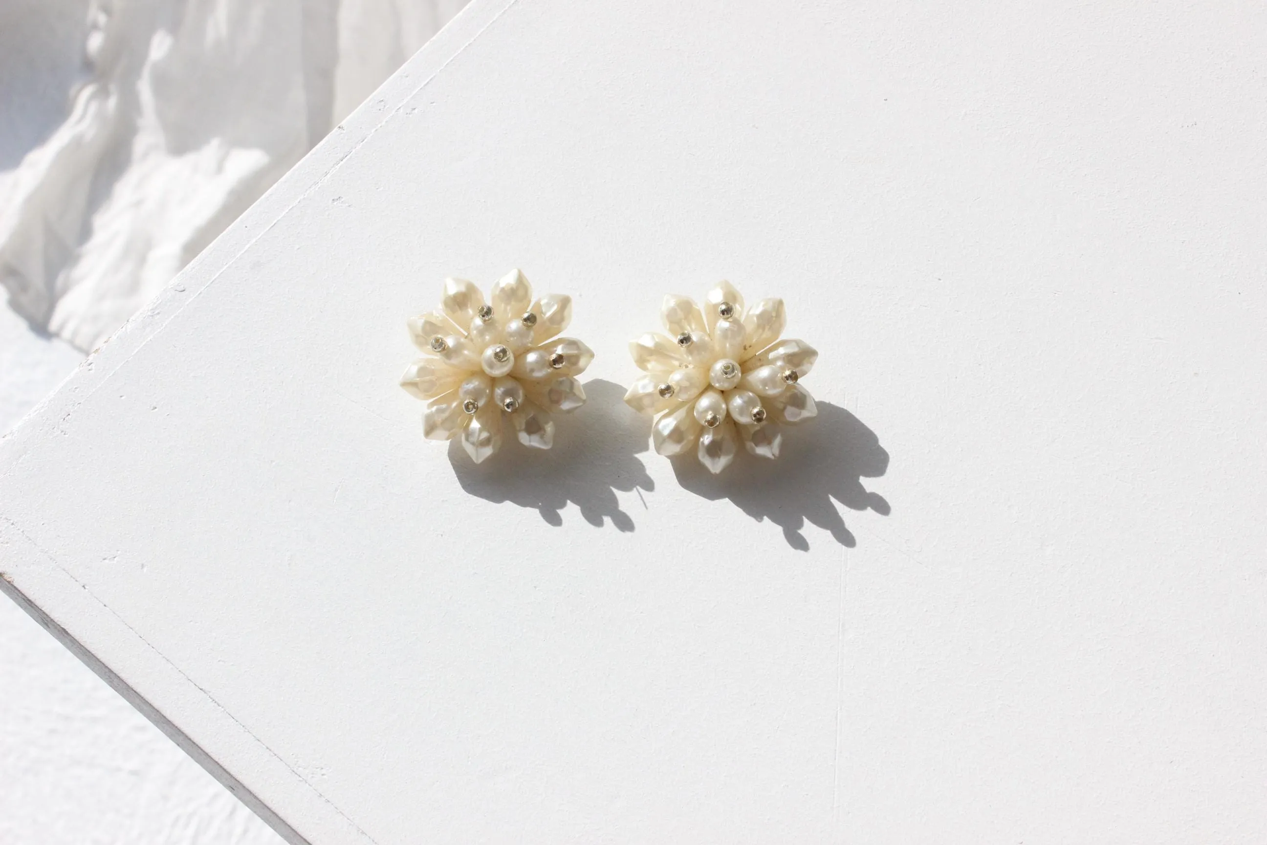 60s Baroque Pearl 'Flower' Cluster Clip On Wedding Earrings