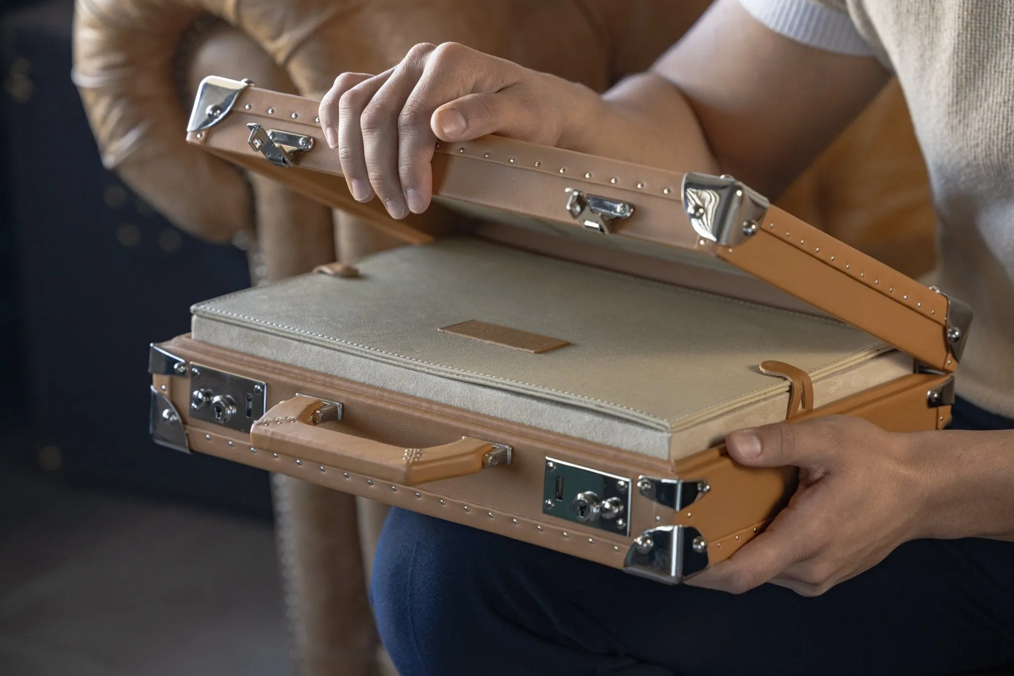 Artos - Master Edition Flat Camel
