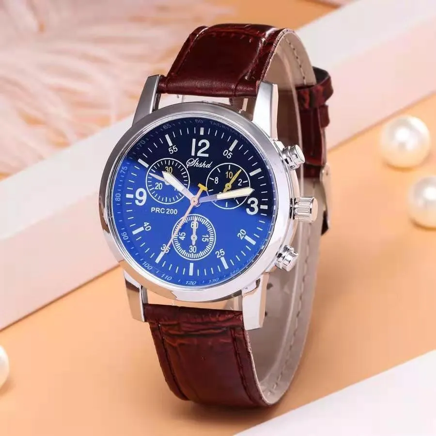 Classic Quartz Wristwatch Luminous Men belt Watches
