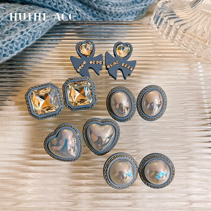 Crystal Pearl Heart Retro Earrings for Women