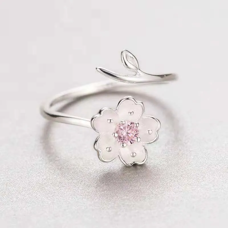 Elegant  Flowers Finger Rings