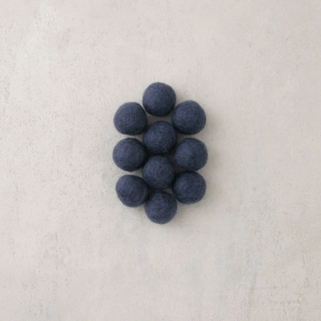 FELT BEADS HANDMADE 18mm ~ Grey Blue 10 pieces