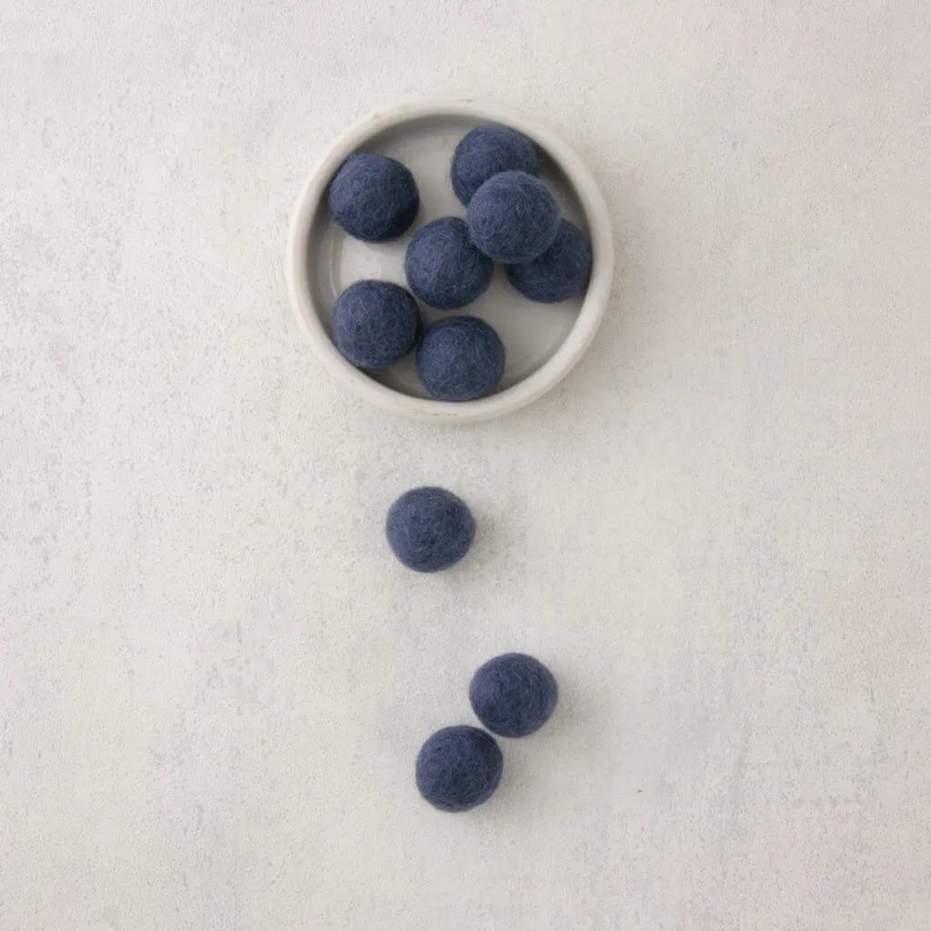 FELT BEADS HANDMADE 18mm ~ Grey Blue 10 pieces