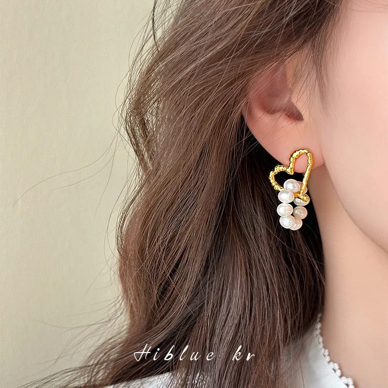 Gold Heart Pearl Hoop Earrings jlt11770