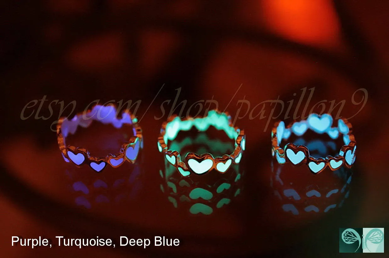 Hearts Ring / Glow in the Dark / Love Ring / Band Ring /