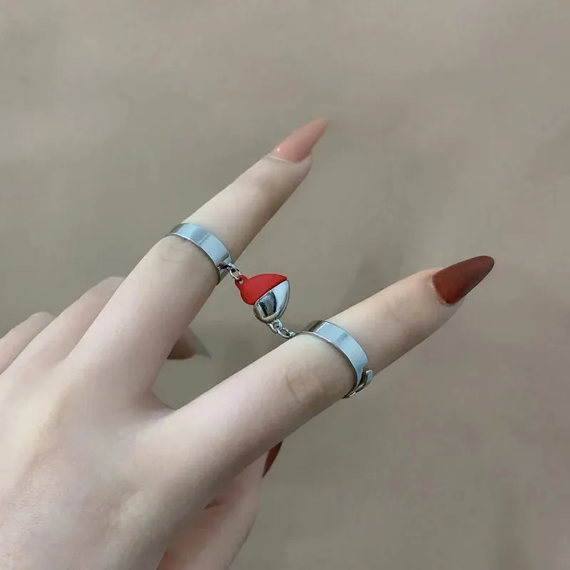 Linked Heart Couple Rings