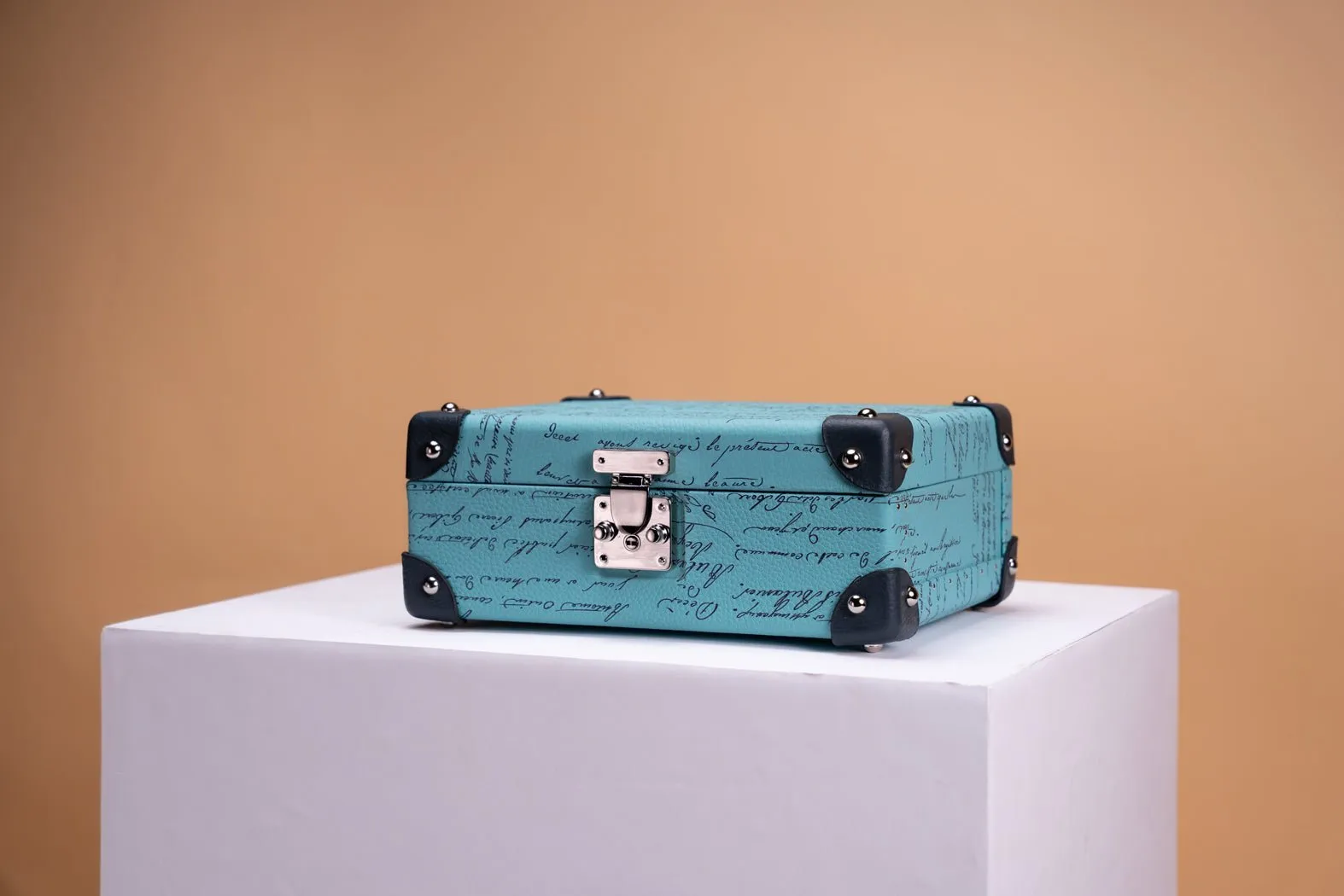 Maya Watch Case - Togo Parchment Tiffany Blue