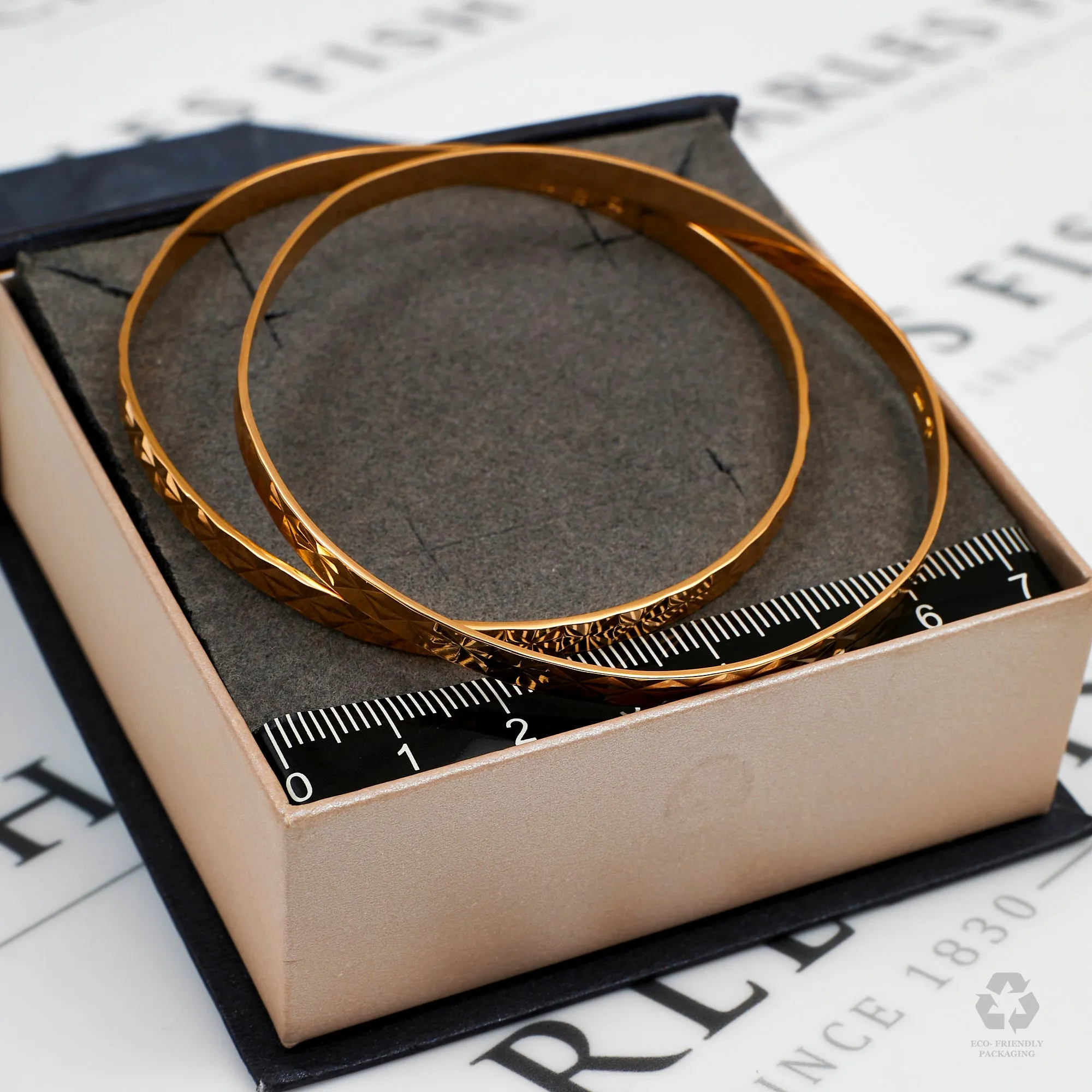 Pre-Owned 22ct Gold Faceted Flat Bangles Set Of 2