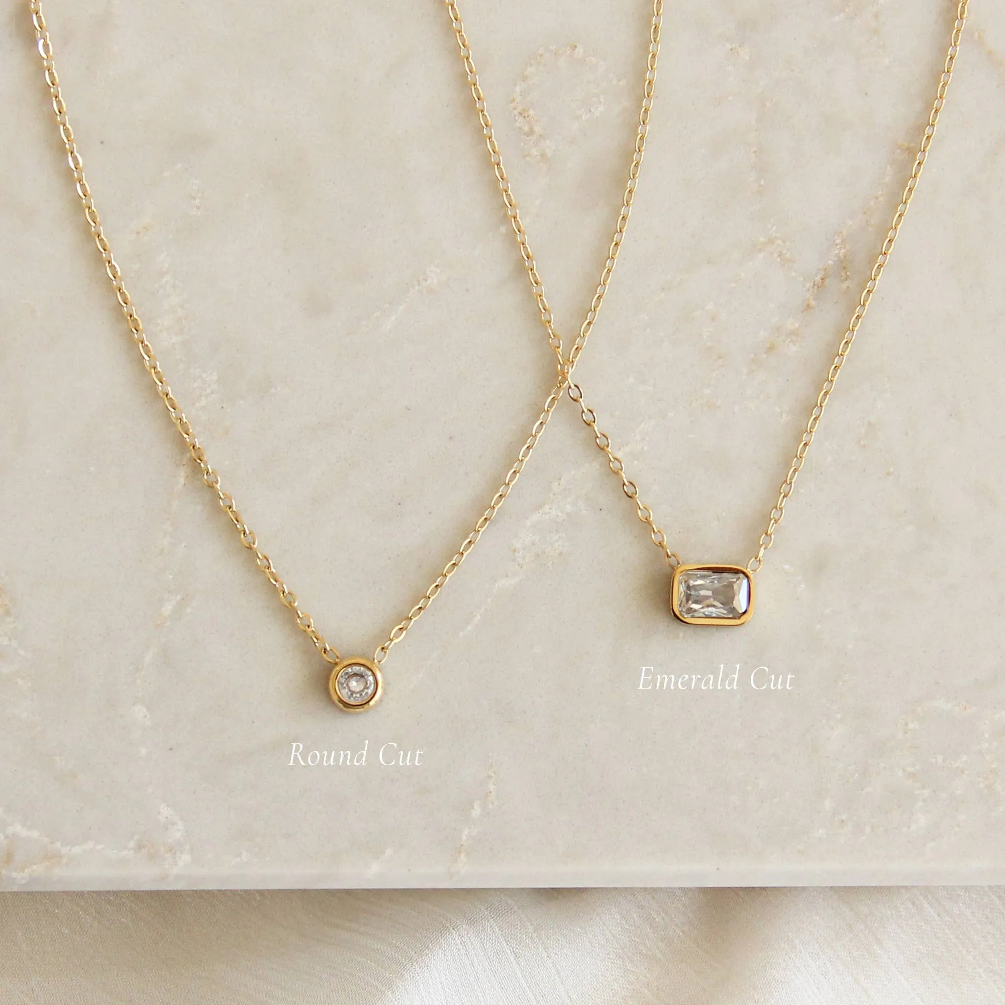 Round Bezel Stone Necklace