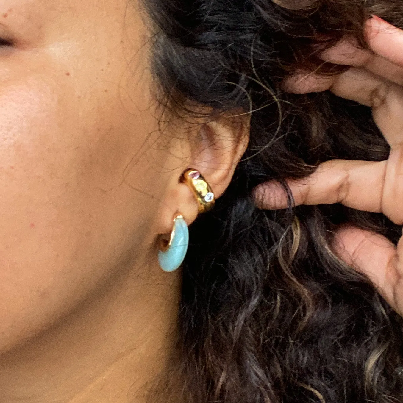 Twinkle ear cuff