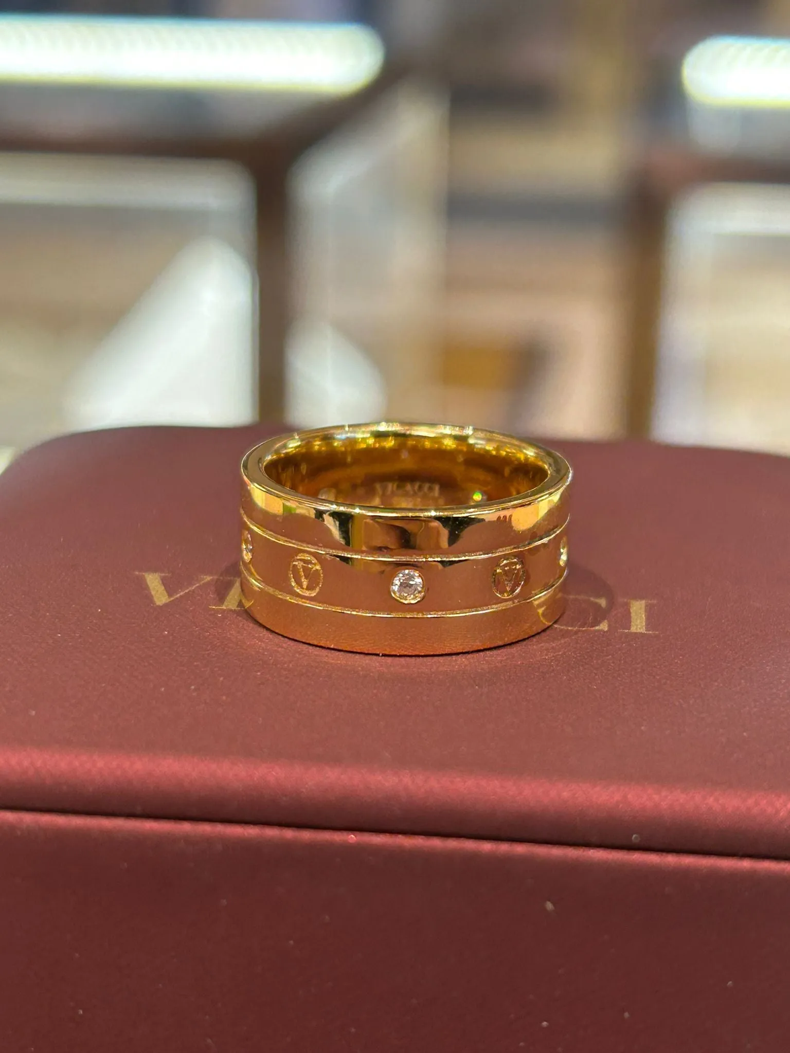 Vicacci Icon Ring