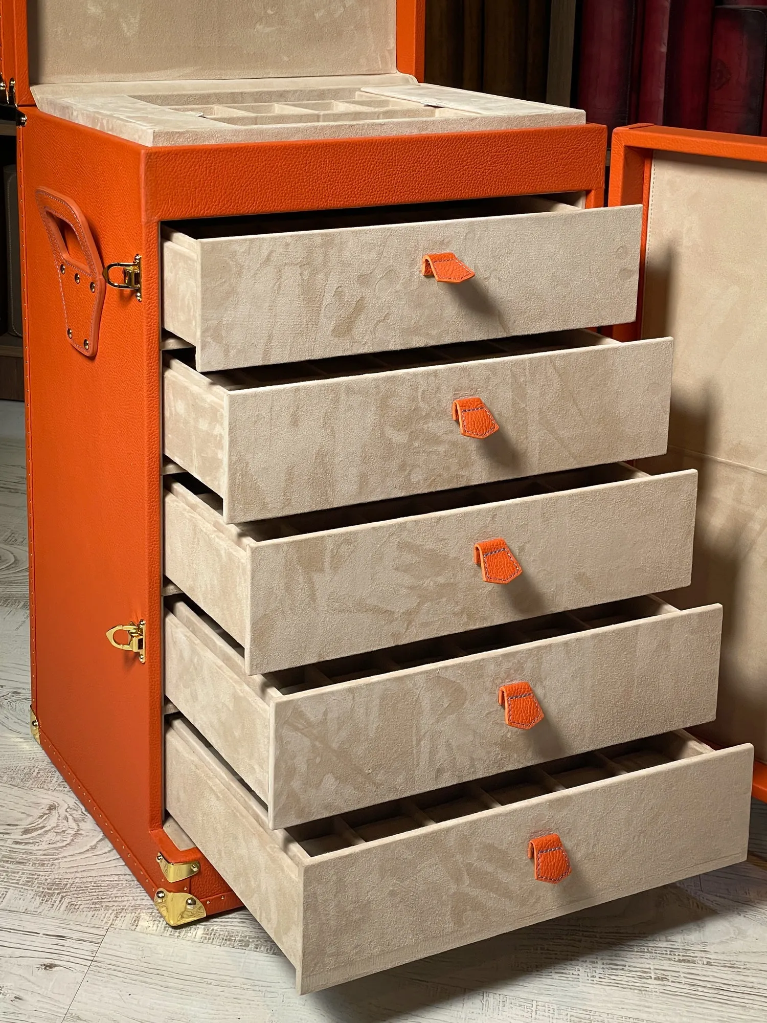 Watch Cabinet - Togo Orange for 94 Watches