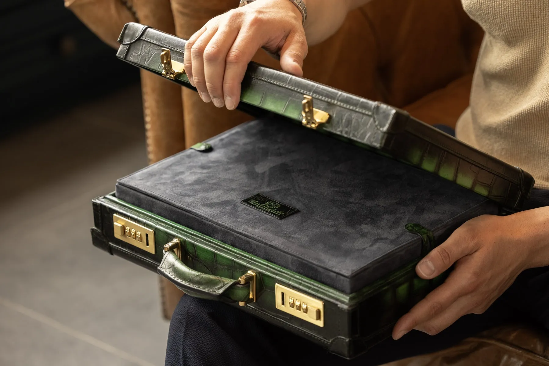 Watch Collector Case - CP Patina Green For 10 Watches