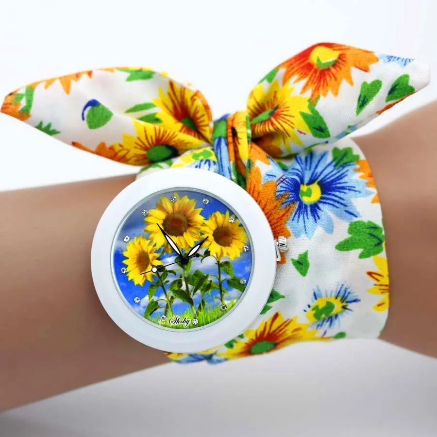 Women Floral Fabric Design Wrist Watches